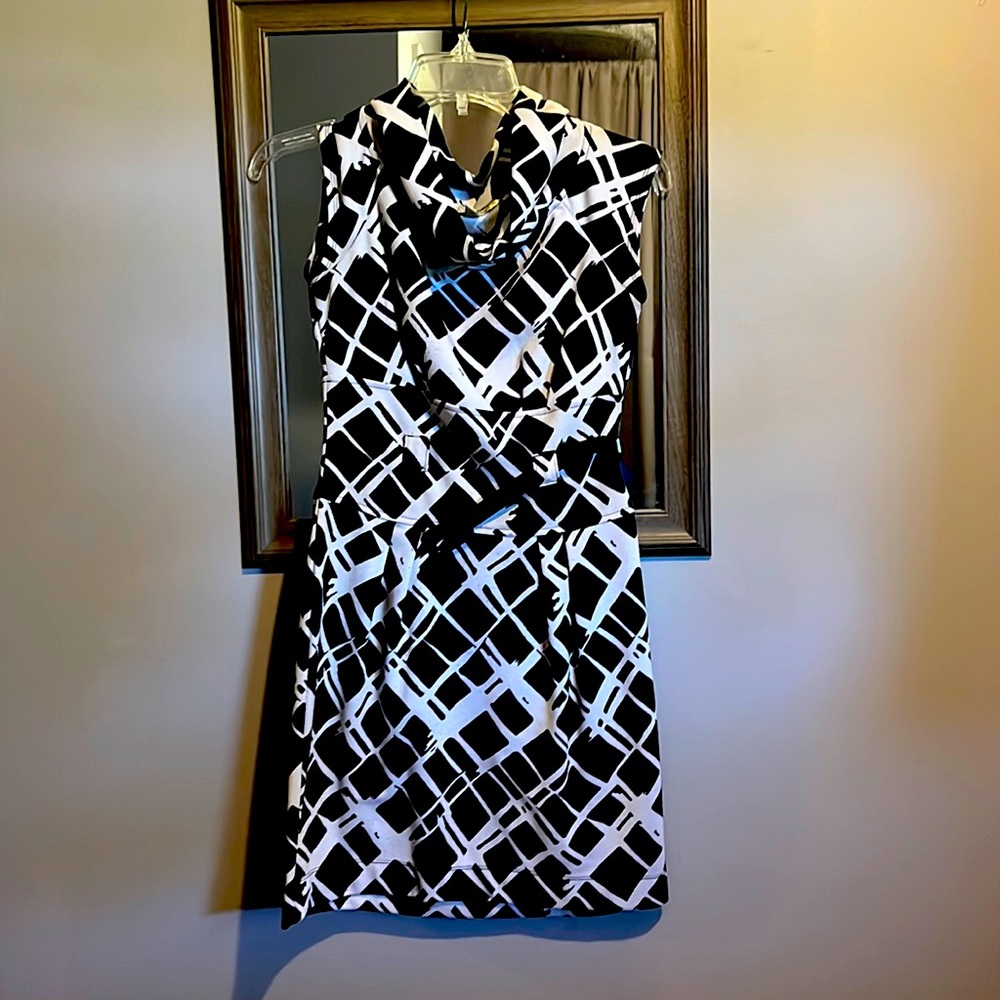 Black and white sz M